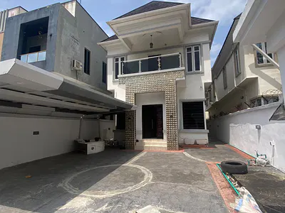 5 Bedroom Fully Detached Duplex with BQ