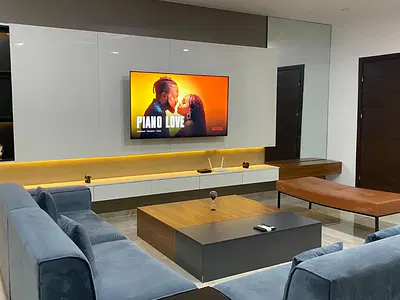 Luxury 3 Bedroom Furnished Apartment