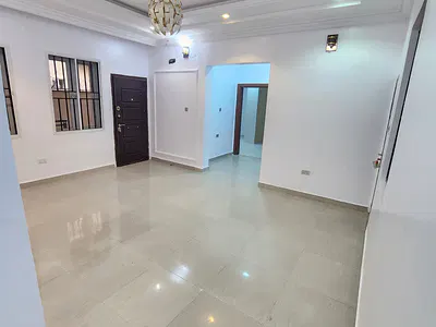 Newly Renovated 2 Bedroom
