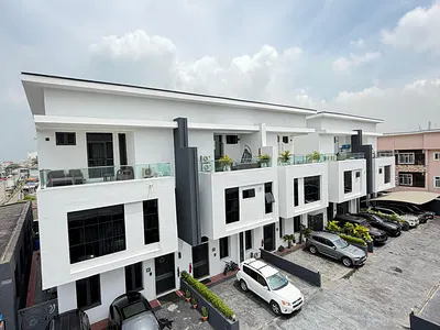 Masterpiece 5 Bedroom Fully Detached Duplex