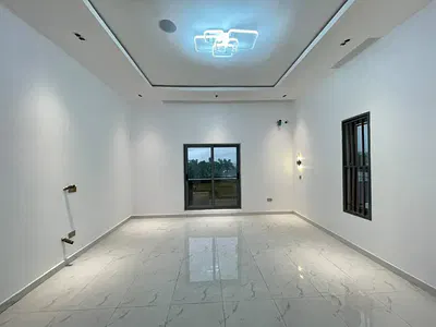 Well Finished 4 Bedrooms Flat