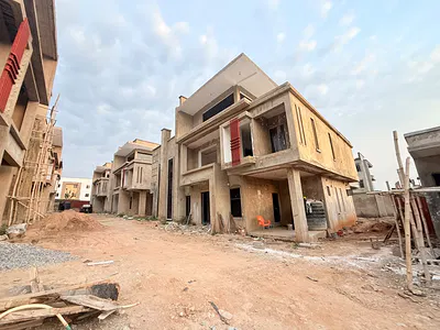 5 Bedroom Detached Duplex with BQ