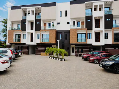 4 Bedroom Tarrace + BQ