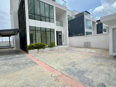 5 Bedroom Detached Duplex with a BQ, Cinema and Pool, Gym