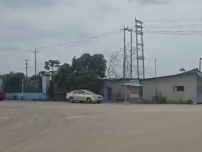 300 Acres of Industrial Land with Warehouse