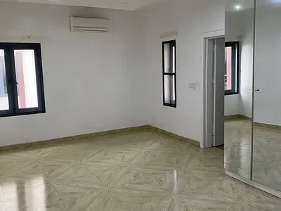 3 Bedroom Flat with Swimming Pool and BQ