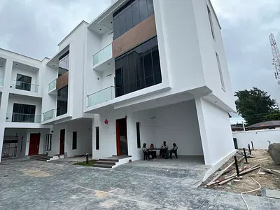 Luxury 4-Bedroom Terrace Duplex with BQ & Swimming Pool