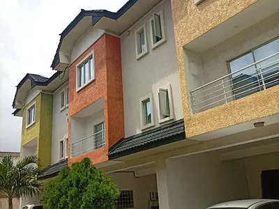 4 Bedroom Terrace Ensuited Duplex