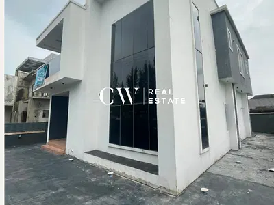 5 Bedroom Detached Duplex