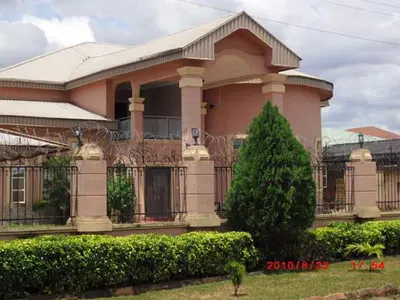 5 Bedroom Duplex for Sale