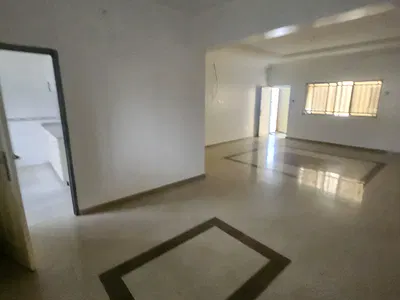 Clean Spacious 2bedroom Flat, Office/Residence