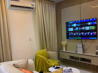 1 Bedroom Luxury Apartment with Balcony, Gym & Washing — Adebisi Ogunniyi Crescent, Lekki Phase 1, Lekki, Lagos