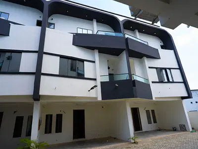 Fully Automated Smart 4 Bedroom Classics Terraced Duplex with BQ