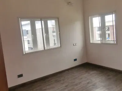 Neatly Used Mini Flat