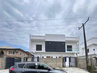4 Bedroom Semi Detached Duplex with En-Suite Rooms