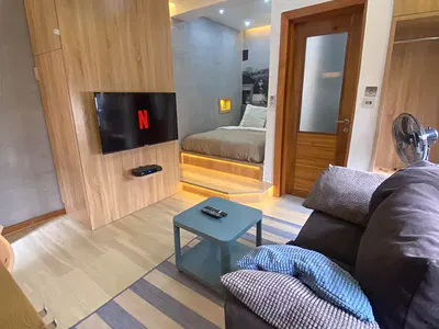 Atsy Chic Studio Apartment