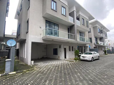 4 Bedroom Semi Detached Duplex with BQ