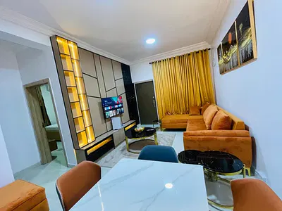 Fully Furnished 2 Bedroom Flat Serviced Apartment