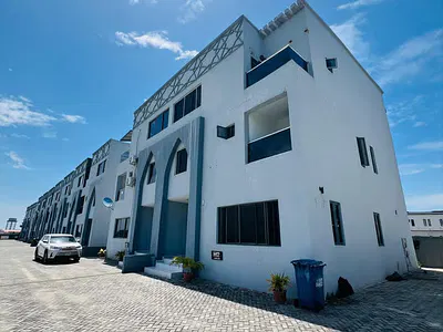 4 Bedroom Semi Detached Duplex with BQ