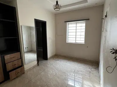 Spacious Room in a Shared Apartment