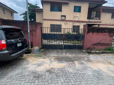 5 Bedroom Duplex, 3 Bedroom Penthouse, 2 Units of 2 &3 Bedroom on 1200sq