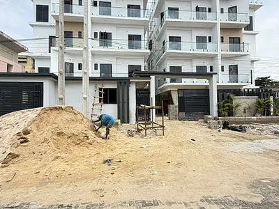 Two Bedroom Apartment with Swimming Pool Elevator