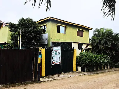 School Building Tenanted Land Size: 578 SQM
