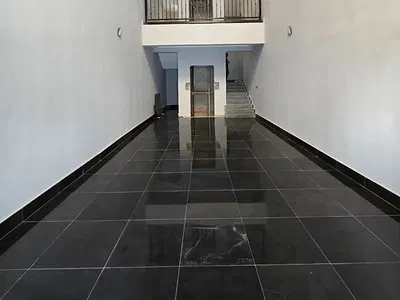 Exquisite Spacious Luxury 5 Bedroom Penthouse with BQS, Swimming Pool