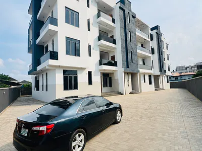 Luxurious 3 Bedrooms Apartments