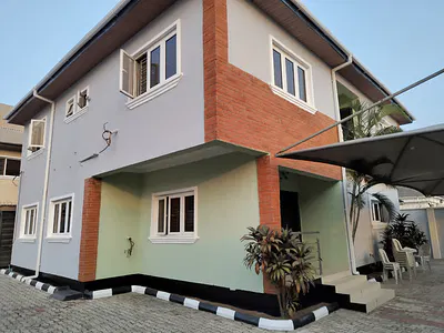 A 4 Bedroom Fully Detached Duplex with BQ