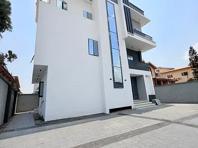 4 Bedroom Fully Detached Duplex with a BQ