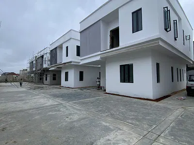 Awesome 4 Bedrooms Terrace Duplex