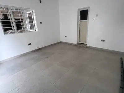 Shop/Office Space