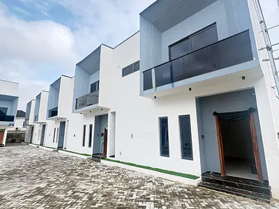 4 Bedroom