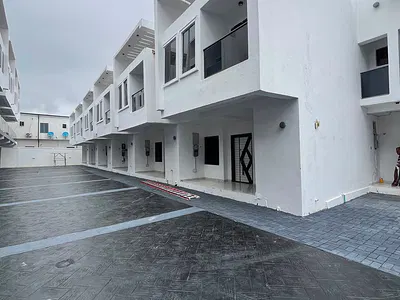 3 Bedroom Terrace with Ensuite Rooms