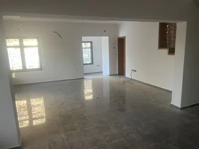 Well Renovated 4 Bedroom Semi-Detached Duplex with BQ