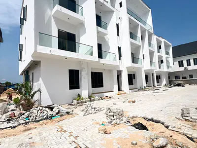 Luxury 1 Bedroom Apartment
