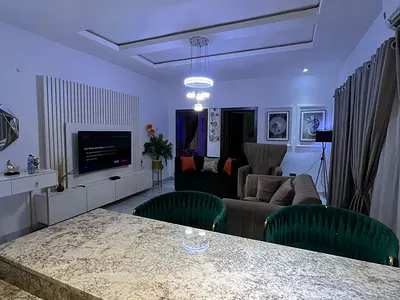 Fully Furnished and Luxurious 2 Bedroom Apartment