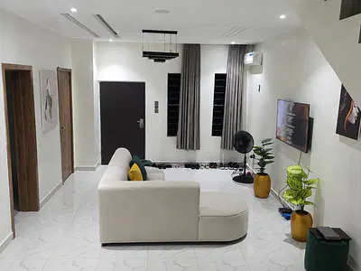 Furnished & Solar Powered 3 Bedroom Terrace Duplex