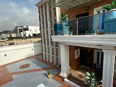 Luxury 8-Bedroom Mansion +BQ, +penthouse