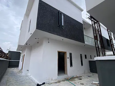 Gorgeous 4 Bedroom Semi Detached Duplex
