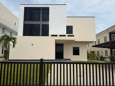 4 Bedroom Detached House with 2 Room BQ and Ample Parking Space