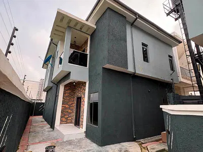 4 Bedroom Fully Detached Duplex with BQ