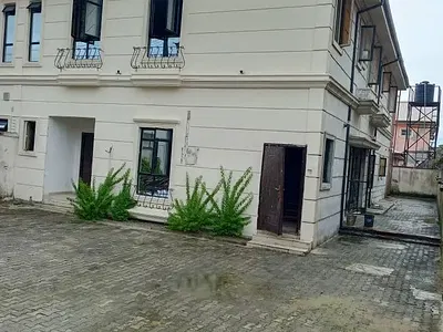 3 Bedroom Apartment in a Flood Free Environment