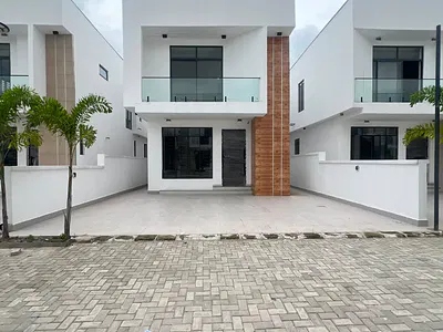 Brand-New 4-Bedroom Fully Detached Duplex
