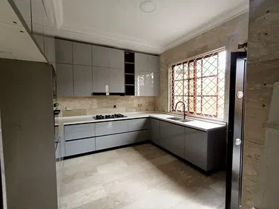 4 Bed Masterful House