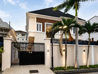 Luxury 5 Bedroom Detached Duplex with Excellent Facility