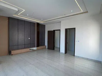 Luxury 5 Bedroom Fully Detached Duplex with Swimming Pool