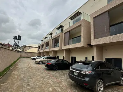 Brand New One Bedroom Apartment in a Good Neighborhood