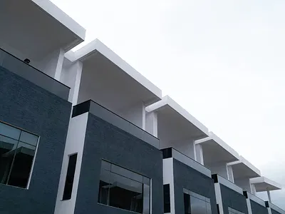 4 Bedroom Townhouse with 1 Room BQ